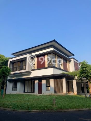 Rumah Mewah LB 289m2 Siap Huni Desain Elegan di BSD, Tangerang Rumah Mewah LB 289m2 Siap Huni Desain Elegan di BSD, Tangerang