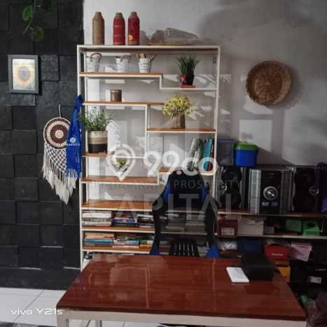 Lokasi strategis! Rumah siap pakai dikontrakkan di Arcamanik LB 170m2 Lokasi strategis! Rumah siap pakai dikontrakkan di Arcamanik LB 170m2