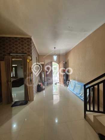Jual Rumah Bagus Siap Huni LB 260m2 di Arcamanik, Bandung Jual Rumah Bagus Siap Huni LB 260m2 di Arcamanik, Bandung