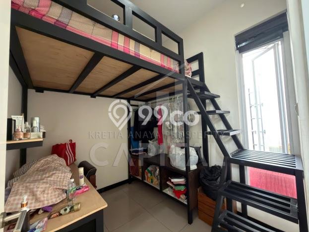 Rumah Modern 2 KT LT 93m2 di Taman Kopo Indah Rumah Modern 2 KT LT 93m2 di Taman Kopo Indah
