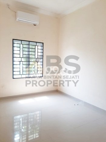 Rumah Kontrakan Batam LT 120m2 LB 92m2 Area Batam Centre Rumah Kontrakan Batam LT 120m2 LB 92m2 Area Batam Centre