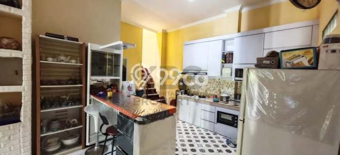 Rumah Strategis Modern Lb 136m2 di Batam Kota, Batam Rumah Strategis Modern Lb 136m2 di Batam Kota, Batam