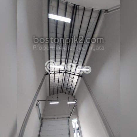 Gudang untuk Disewa di Pusat Jakarta Utara Luas Bangunan 102m2 Gudang untuk Disewa di Pusat Jakarta Utara Luas Bangunan 102m2