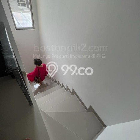 Rumah Luas Asri 2 KT Siap Huni di Pantai Indah Kapuk 2 Jakarta Utara Rumah Luas Asri 2 KT Siap Huni di Pantai Indah Kapuk 2 Jakarta Utara