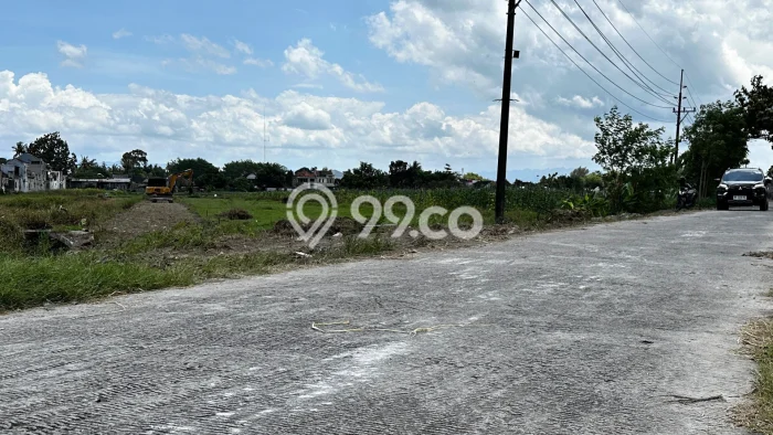 Kavling Tanah untuk Dijual di Sleman, Yogyakarta, Luas 110m2 Kavling Tanah untuk Dijual di Sleman, Yogyakarta, Luas 110m2