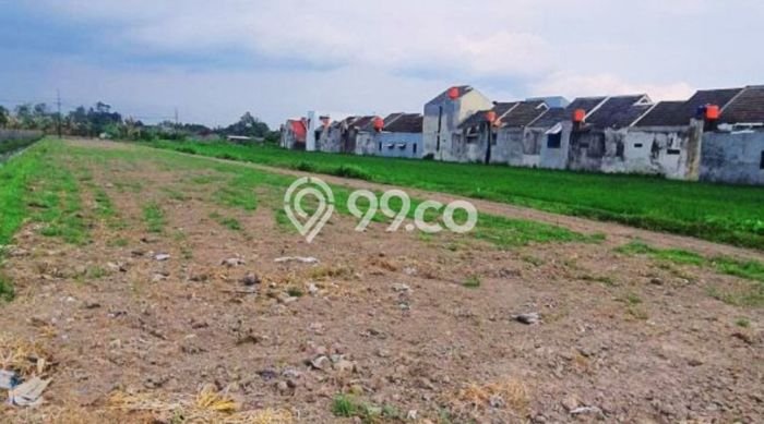 Tanah untuk Dijual Lokasi Godean, Sleman Luas 108m2 SHM Tanah untuk Dijual Lokasi Godean, Sleman Luas 108m2 SHM