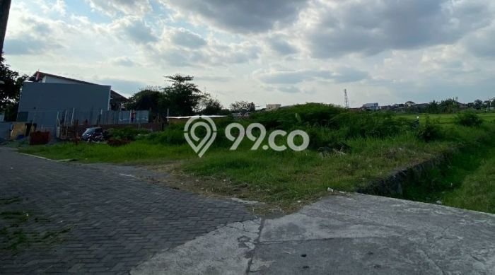 Tanah Kawasan Depok, Luas 216m2m², Jalur Strategis Tanah Kawasan Depok, Luas 216m2m², Jalur Strategis