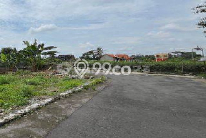 Tanah Dijual Area Strategis di Purwomartani Sleman 112m2 Tanah Dijual Area Strategis di Purwomartani Sleman 112m2