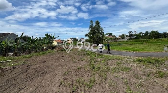 Tanah Dijual Lokasi Strategis di Yogyakarta dengan Luas 112m2 Tanah Dijual Lokasi Strategis di Yogyakarta dengan Luas 112m2