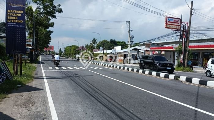 Tanah untuk Dijual di Ngaglik Sleman Luas 141m2 Tanah untuk Dijual di Ngaglik Sleman Luas 141m2