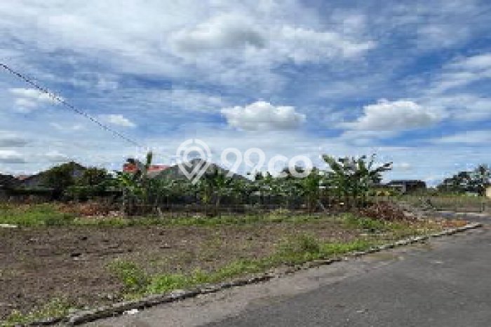 Tanah Kavling Dijual di Maguwoharjo, Yogyakarta dengan Luas Tanah 120m2 Tanah Kavling Dijual di Maguwoharjo, Yogyakarta dengan Luas Tanah 120m2