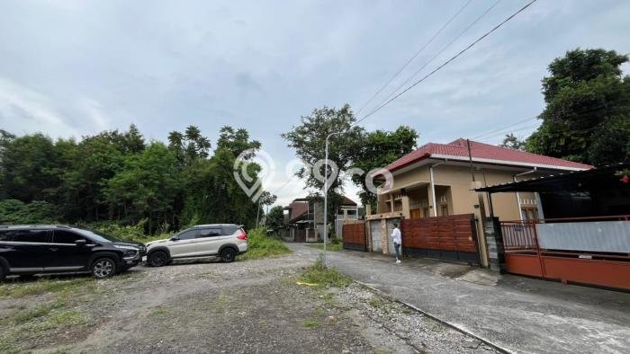 Tanah Dijual Lokasi Mlati, Sleman Luas 114m2 Legalitas Aman Tanah Dijual Lokasi Mlati, Sleman Luas 114m2 Legalitas Aman