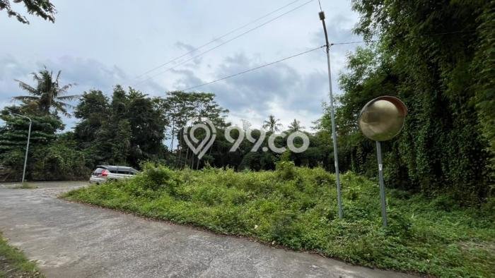 Untuk Dijual Tanah di Mlati Sleman Luas 114m2 SHM Untuk Dijual Tanah di Mlati Sleman Luas 114m2 SHM