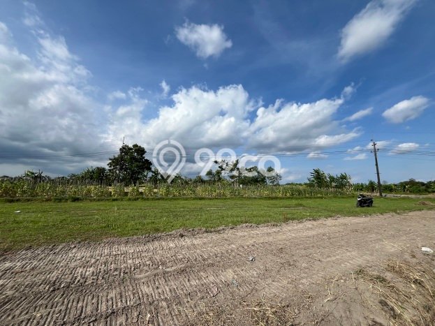 Tanah Dijual Lokasi Godean, Sleman dengan Luas Tanah 108m2 dan Status SHM Tanah Dijual Lokasi Godean, Sleman dengan Luas Tanah 108m2 dan Status SHM