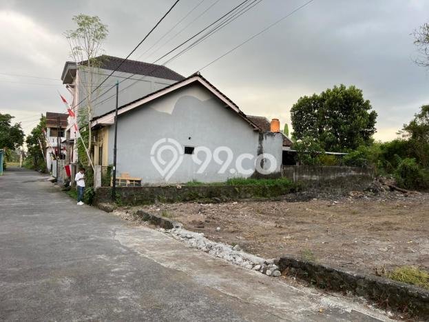 Tanah Area Prospektif Kawasan Sleman, Luas 103m2m², Akses ke Pusat Kota, Lingkungan Nyaman Tanah Area Prospektif Kawasan Sleman, Luas 103m2m², Akses ke Pusat Kota, Lingkungan Nyaman