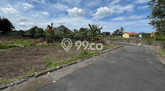 LOKASI STRATEGIS! Tanah Kawasan Maguwoharjo, Luas 112m2m², Lokasi Berkembang, Cocok untuk Hunian LOKASI STRATEGIS! Tanah Kawasan Maguwoharjo, Luas 112m2m², Lokasi Berkembang, Cocok untuk Hunian