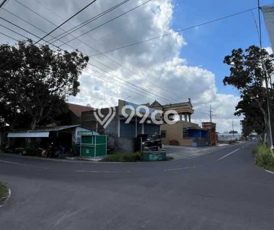 Lahan Dijual Lokasi Sleman, Sleman dengan Luas Tanah 110m2 dan Status SHM Lahan Dijual Lokasi Sleman, Sleman dengan Luas Tanah 110m2 dan Status SHM