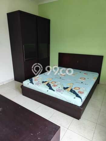Rumah Bagus Siap Huni Di BSD Luas 200m2 Aman Rumah Bagus Siap Huni Di BSD Luas 200m2 Aman