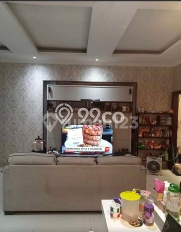 Rumah Elit LB 200m2 Siap Pakai Desain Elegan di Villa Meruya, Jakarta Barat Rumah Elit LB 200m2 Siap Pakai Desain Elegan di Villa Meruya, Jakarta Barat
