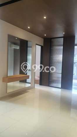 For Sale! Luxury House LT 390m2 Desain Modern di Villa Meruya For Sale! Luxury House LT 390m2 Desain Modern di Villa Meruya