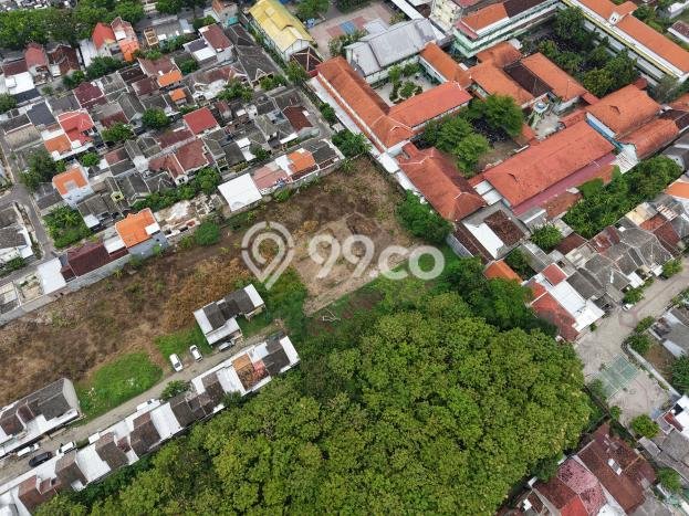 Peluang Investasi! Kost Dijual di Madiun, Madiun, 10 KT, 10 KM, Luas 165m2 Peluang Investasi! Kost Dijual di Madiun, Madiun, 10 KT, 10 KM, Luas 165m2