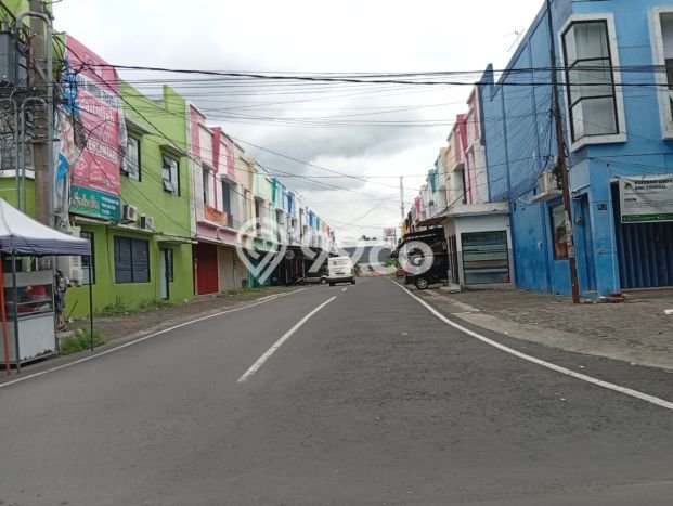 Lahan Kosong Dijual di Madiun dengan Area 82m2 Lahan Kosong Dijual di Madiun dengan Area 82m2