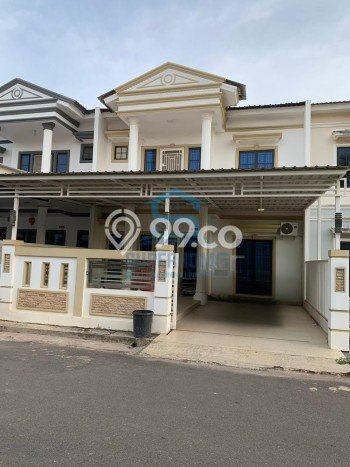 Disewakan! Rumah 4 Kamar Tidur &
2 Kamar Mandi di Batam Centre, Batam Disewakan! Rumah 4 Kamar Tidur &
2 Kamar Mandi di Batam Centre, Batam