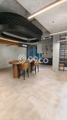 Ruko di , Luas 330m2m², Disewakan, Area Bisnis, Ready Operasional Ruko di , Luas 330m2m², Disewakan, Area Bisnis, Ready Operasional