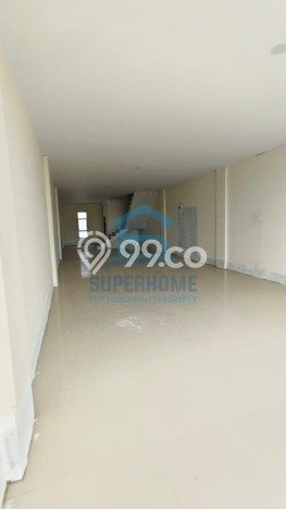 For Rent Ruko Premium di , Luas 80m2m², Jalan Strategis For Rent Ruko Premium di , Luas 80m2m², Jalan Strategis
