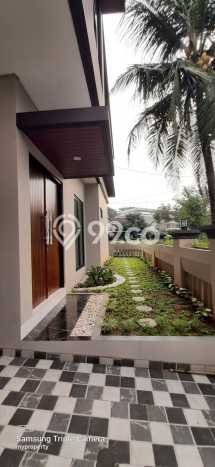 Hunian Eksklusif Siap Huni LT 145m2 di Serpong, Tangerang Selatan Hunian Eksklusif Siap Huni LT 145m2 di Serpong, Tangerang Selatan
