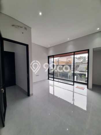Jual Rumah Mewah Megah Dengan View Eksklusif di BSD, Tangerang Jual Rumah Mewah Megah Dengan View Eksklusif di BSD, Tangerang