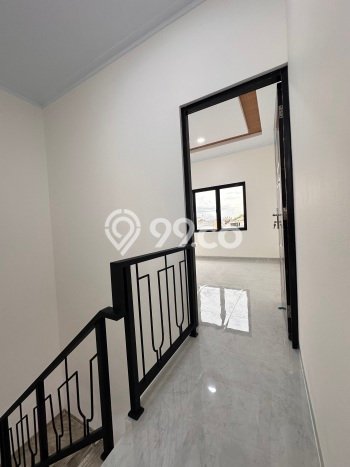 Ready to Use! Luxury House LT 67m2 Desain Modern di Tanjung Duren Ready to Use! Luxury House LT 67m2 Desain Modern di Tanjung Duren