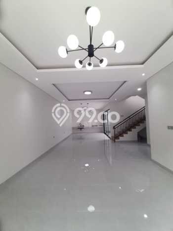 Jual Rumah Mewah Megah Dengan View Eksklusif di BSD, Tangerang Jual Rumah Mewah Megah Dengan View Eksklusif di BSD, Tangerang