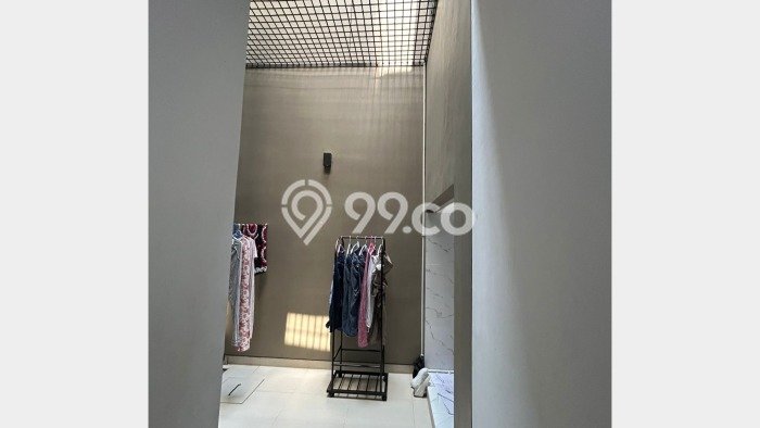 Hunian Elit LB 385m2 Siap Huni Desain Elegan di BSD City, Tangerang Hunian Elit LB 385m2 Siap Huni Desain Elegan di BSD City, Tangerang