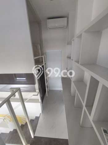 Rumah Modern 2 KT di BSD City Tangerang Semi Furnished Rumah Modern 2 KT di BSD City Tangerang Semi Furnished