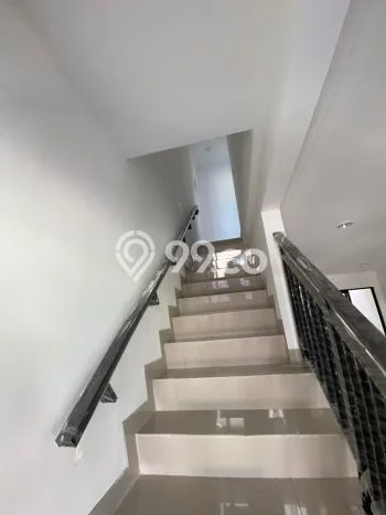 NEW LISTING! Rumah kawasan Pantai Indah Kapuk 2, Siap Huni, 2 KT, Akses Pantai Indah Kapuk 2, Jakarta Utara, Jakarta Utara, LT 45m2m² LB 90m2m² NEW LISTING! Rumah kawasan Pantai Indah Kapuk 2, Siap Huni, 2 KT, Akses Pantai Indah Kapuk 2, Jakarta Utara, Jakarta Utara, LT 45m2m² LB 90m2m²