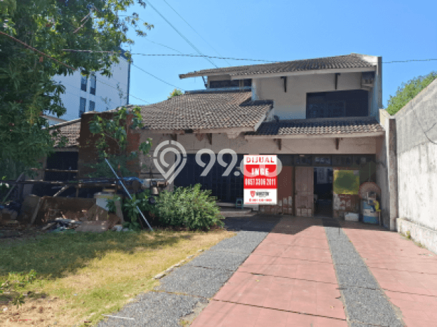 Rumah Luxury Dijual di Surabaya Fasilitas Premium Rumah Luxury Dijual di Surabaya Fasilitas Premium