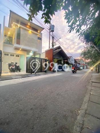 HARGA SPESIAL! Rumah Modern di Banguntapan, Bantul, Luas 117m2m² LB 160m2m² Bisa Nego! HARGA SPESIAL! Rumah Modern di Banguntapan, Bantul, Luas 117m2m² LB 160m2m² Bisa Nego!