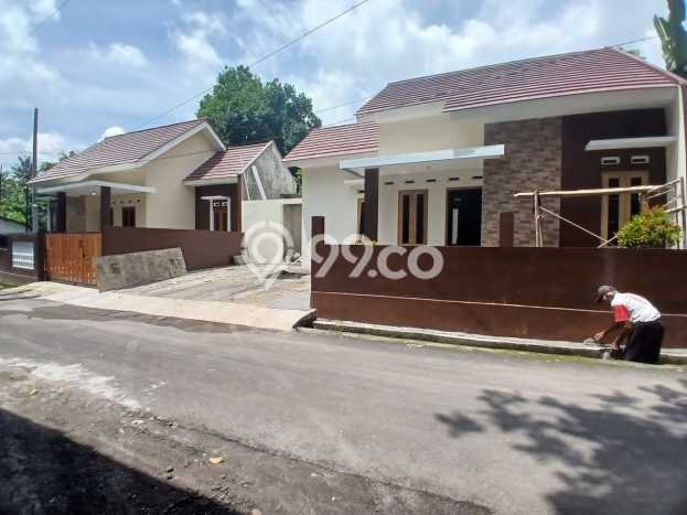 Jual Rumah Harga Miring Seyegan Punya 2 KT & LT 113m2 Jual Rumah Harga Miring Seyegan Punya 2 KT & LT 113m2