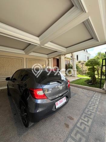 Bisa KPR! Rumah Strategis area Tegalrejo, LT 316m2m² LB 375m2m² Bisa KPR! Rumah Strategis area Tegalrejo, LT 316m2m² LB 375m2m²