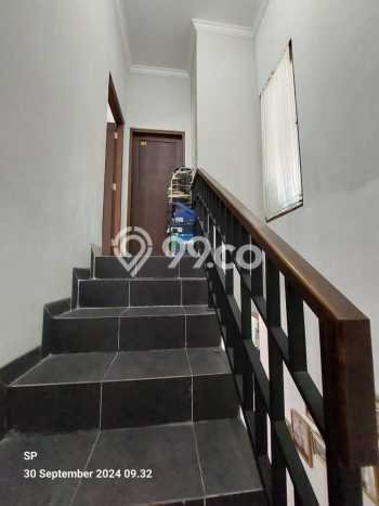 Rumah Minimalis di , Yogyakarta, LT 115m2m² Bangunan 180m2m² Rumah Minimalis di , Yogyakarta, LT 115m2m² Bangunan 180m2m²