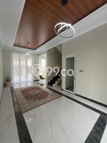 Rumah Mewah Dijual LT 295m2 di Ngaglik, Sleman Rumah Mewah Dijual LT 295m2 di Ngaglik, Sleman