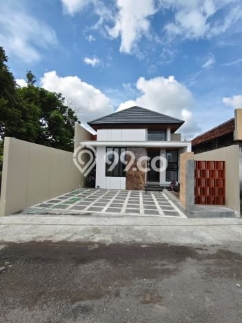 PROMO TERBATAS! Rumah Berkualitas di Ngaglik, Sleman, Luas 149m2m² LB 120m2m² PROMO TERBATAS! Rumah Berkualitas di Ngaglik, Sleman, Luas 149m2m² LB 120m2m²