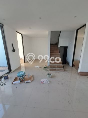 Rumah Lokasi Strategis di , Sleman, LT 120m2m² Bangunan 142m2m² Rumah Lokasi Strategis di , Sleman, LT 120m2m² Bangunan 142m2m²