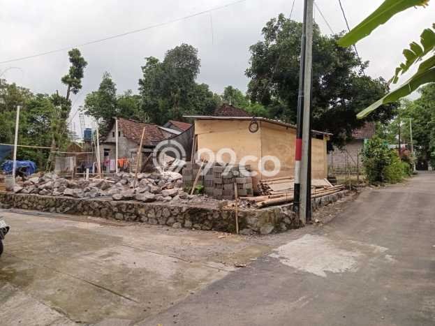 Kesempatan Investasi Rumah Terawat di Kawasan Ngaglik, Sleman Kesempatan Investasi Rumah Terawat di Kawasan Ngaglik, Sleman