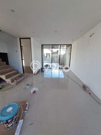Rumah Lokasi Strategis di , Sleman, LT 120m2m² Bangunan 142m2m² Rumah Lokasi Strategis di , Sleman, LT 120m2m² Bangunan 142m2m²
