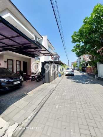 Rumah Minimalis di , Yogyakarta, LT 115m2m² Bangunan 180m2m² Rumah Minimalis di , Yogyakarta, LT 115m2m² Bangunan 180m2m²