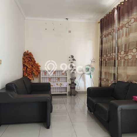 Rumah Disewakan Jakarta Barat LT 90m2 LB 150m2 Area Green Lake City Rumah Disewakan Jakarta Barat LT 90m2 LB 150m2 Area Green Lake City