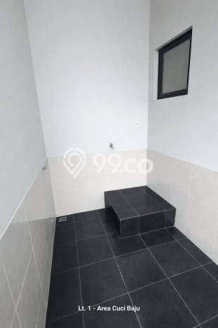 Dijual Rumah Eksklusif 5 KT di Semanan, Jakarta Barat Dijual Rumah Eksklusif 5 KT di Semanan, Jakarta Barat