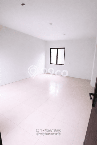Dijual Rumah Eksklusif 5 KT di Semanan, Jakarta Barat Dijual Rumah Eksklusif 5 KT di Semanan, Jakarta Barat